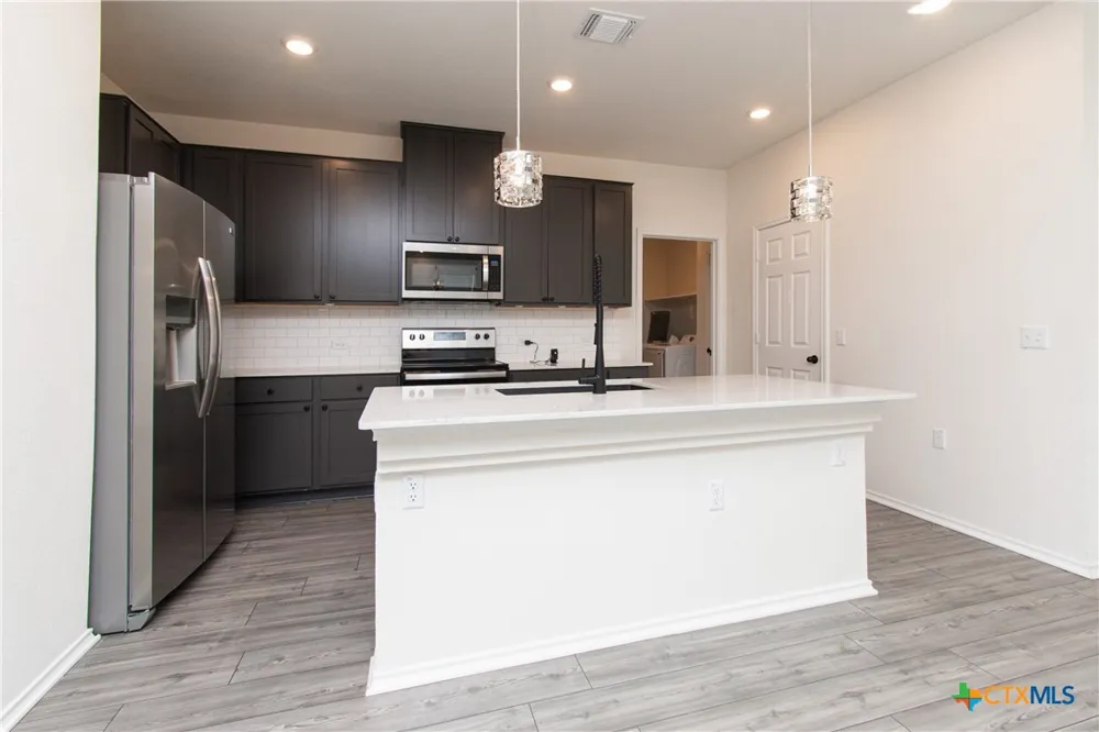 12500 Karasu Drive Manor, TX 78653