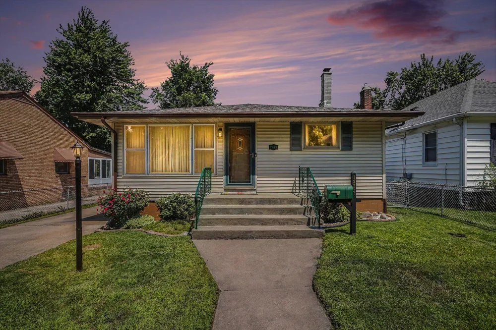 1347 Ferry Street Niles, MI 49120
