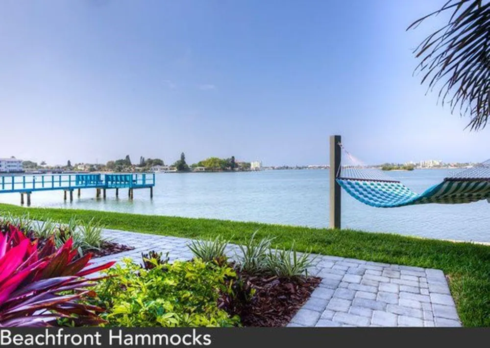 1824 SHORE DRIVE S #205 South Pasadena, FL 33707