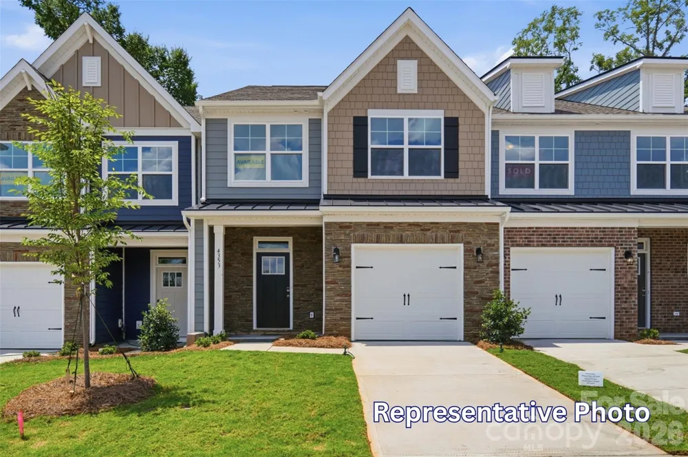 4370 Black Court Harrisburg, NC 28075