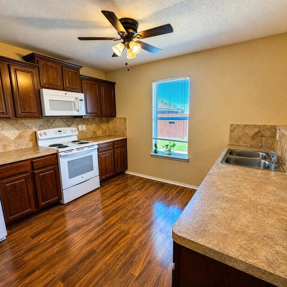 2003 Firefly Circle Bellmead, TX 76705