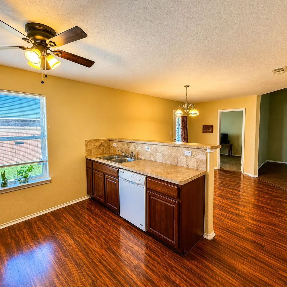 2003 Firefly Circle Bellmead, TX 76705