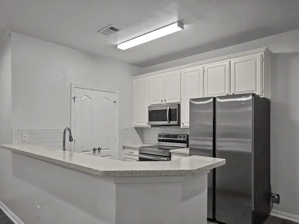 1501 Cedar Elm Drive #101 Euless, TX 76039