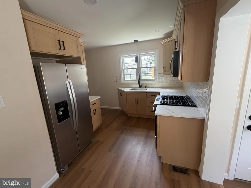 1365 ROOSEVELT BOULEVARD Vineland, NJ 08361