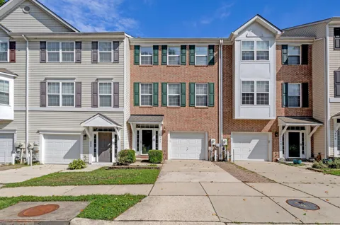 624 TROUT RUN COURT