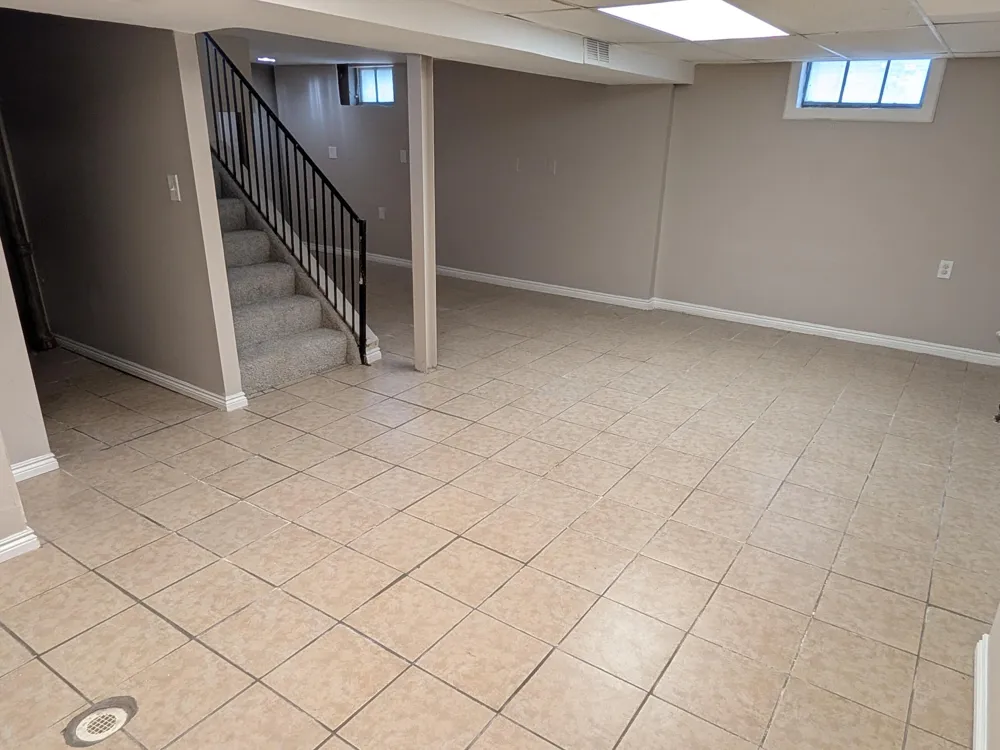 6236 Kenilworth Street Dearborn, MI 48126