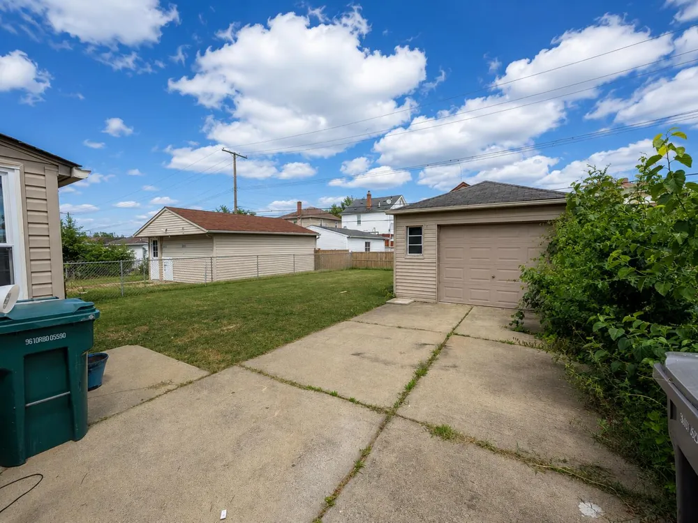 6236 Kenilworth Street Dearborn, MI 48126