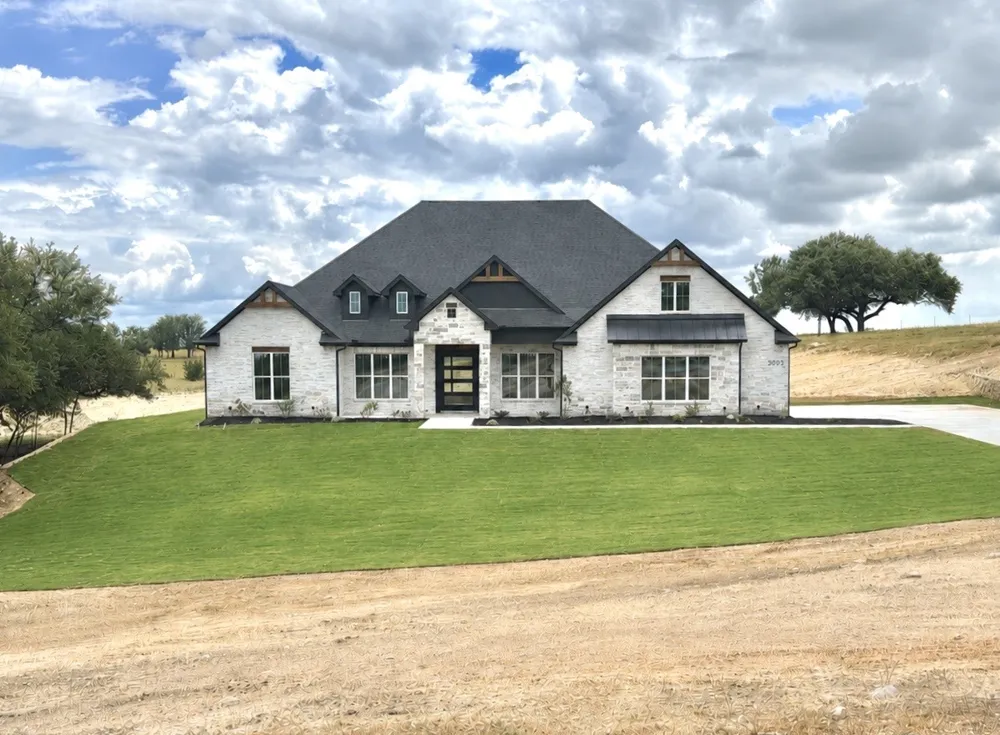 2073 Preserve Trail Weatherford, TX 76087