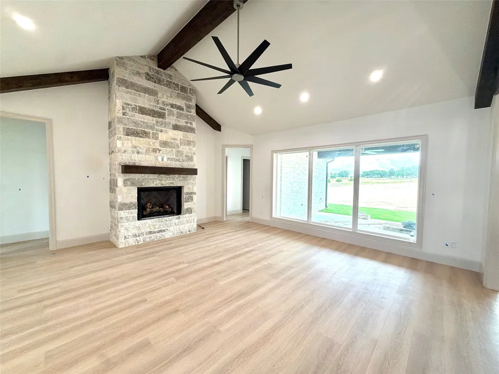 2073 Preserve Trail Weatherford, TX 76087