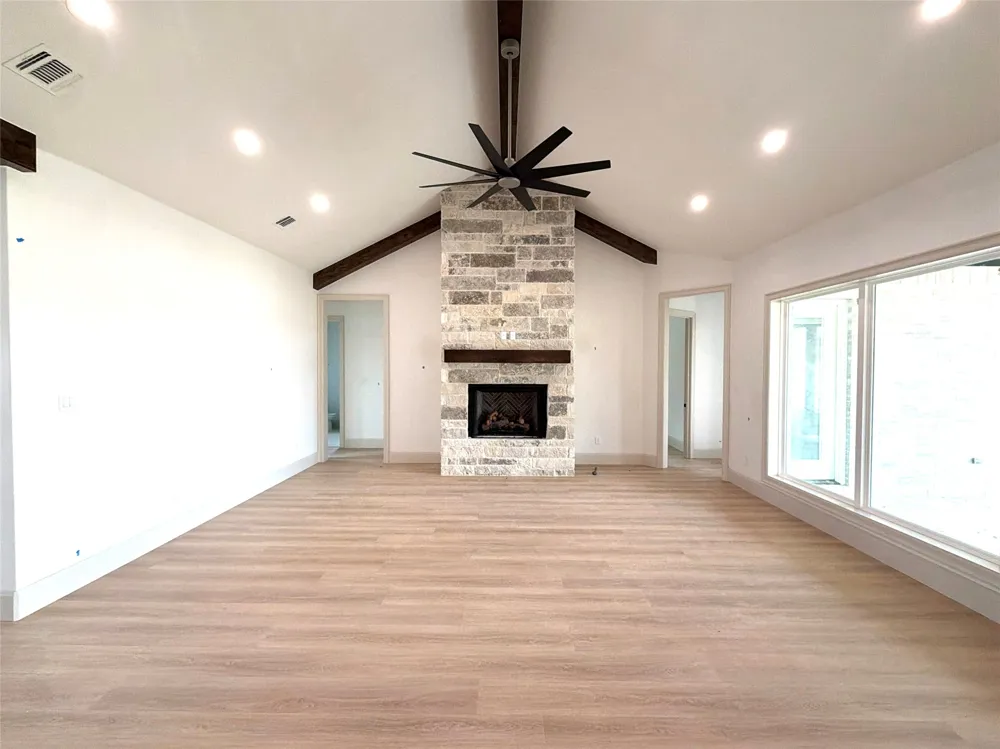 2073 Preserve Trail Weatherford, TX 76087