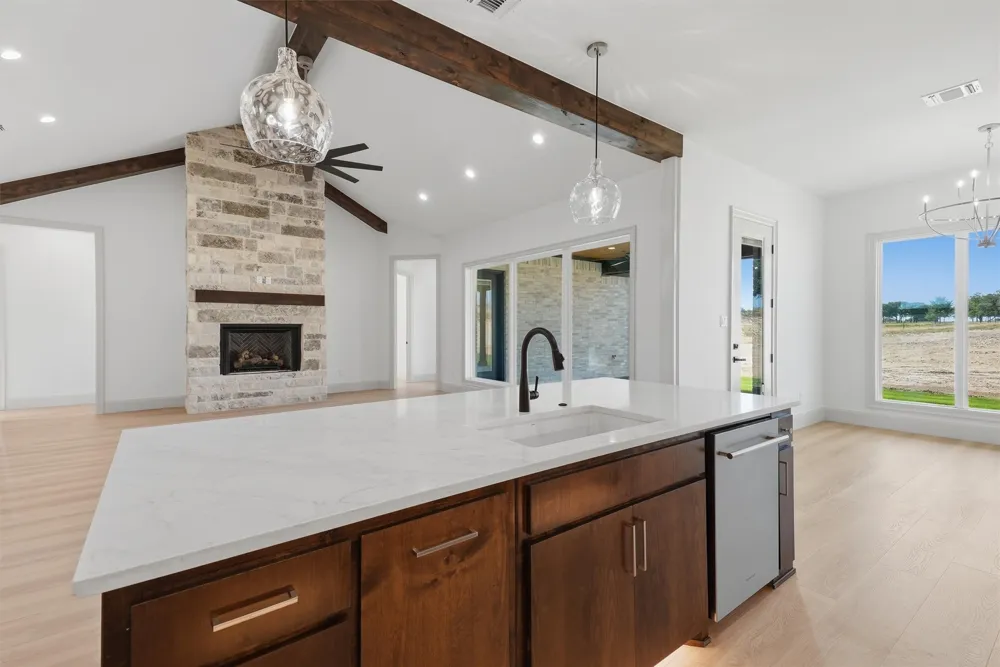 2073 Preserve Trail Weatherford, TX 76087