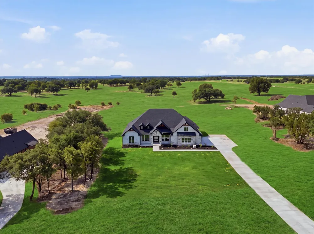 2073 Preserve Trail Weatherford, TX 76087