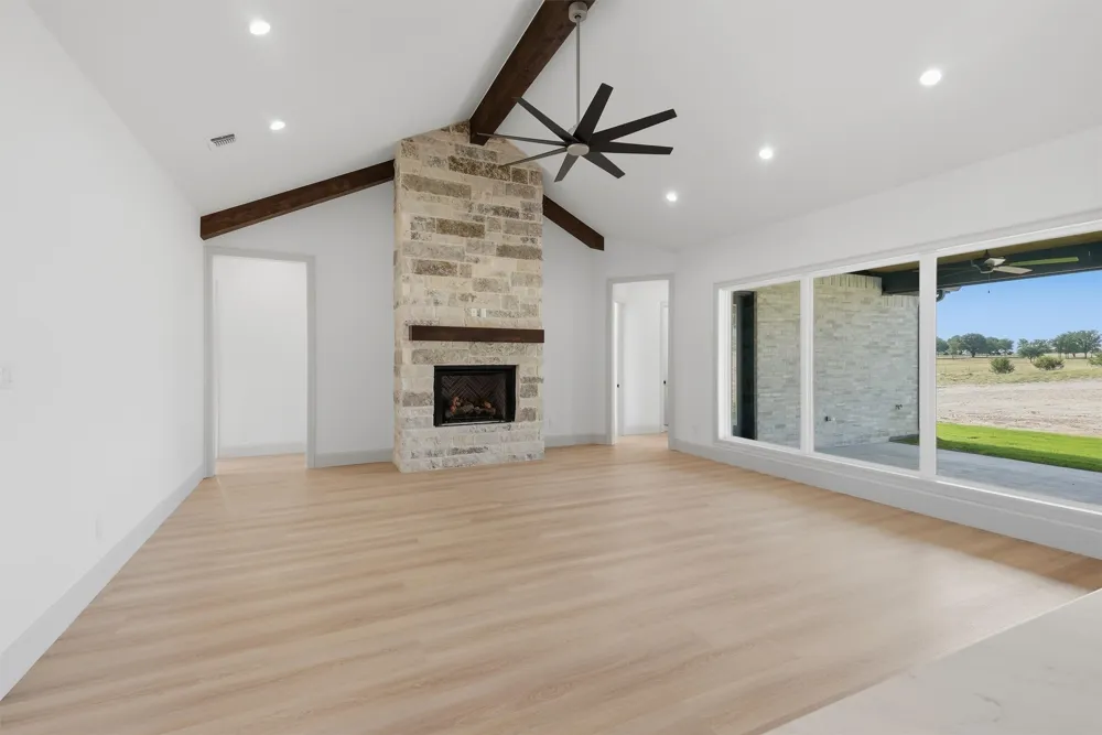 2073 Preserve Trail Weatherford, TX 76087