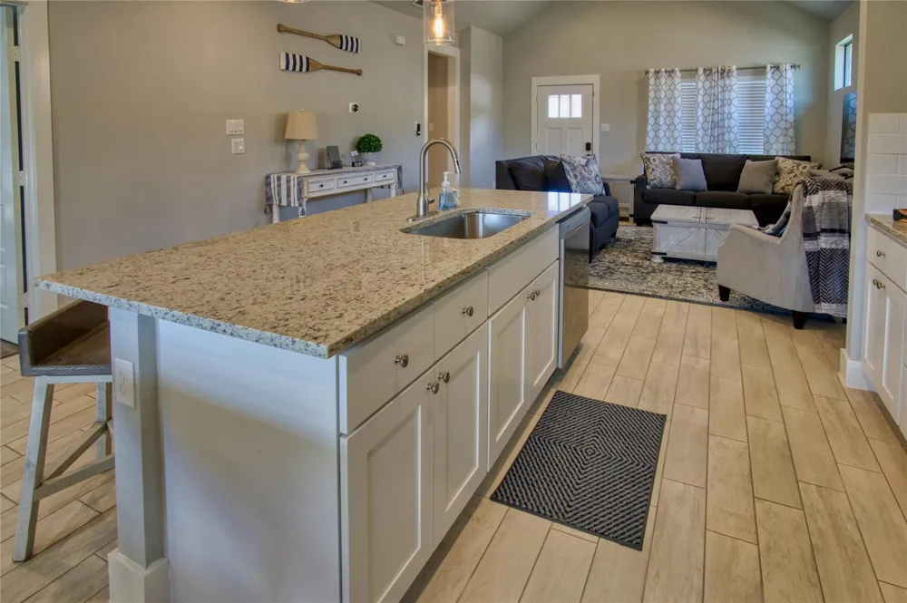 1247 Green Hill Drive Canyon Lake, TX 78133