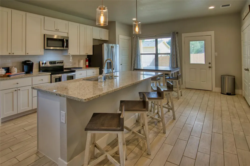 1247 Green Hill Drive Canyon Lake, TX 78133