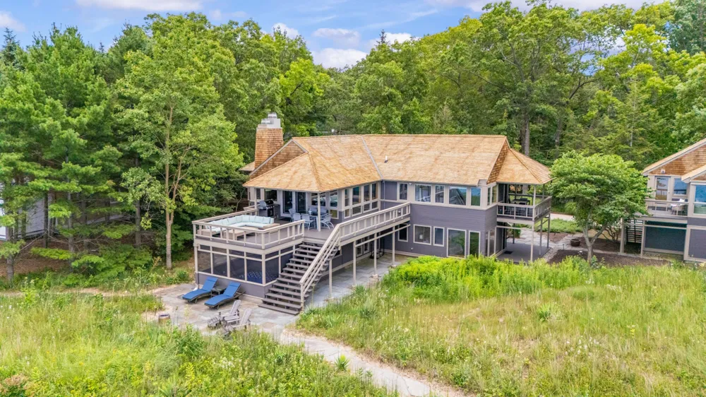 13047 Edgewater New Buffalo, MI 49117