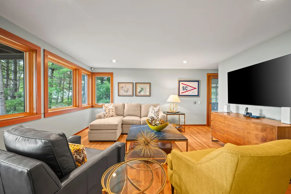 13047 Edgewater New Buffalo, MI 49117