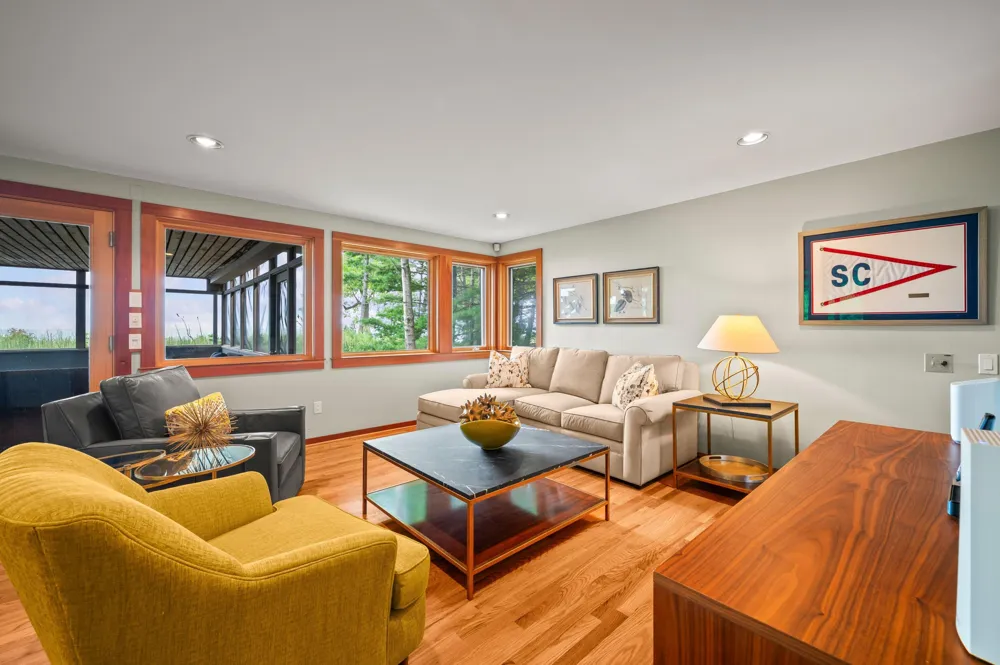 13047 Edgewater New Buffalo, MI 49117