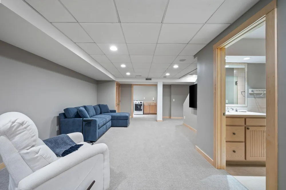 13047 Edgewater New Buffalo, MI 49117