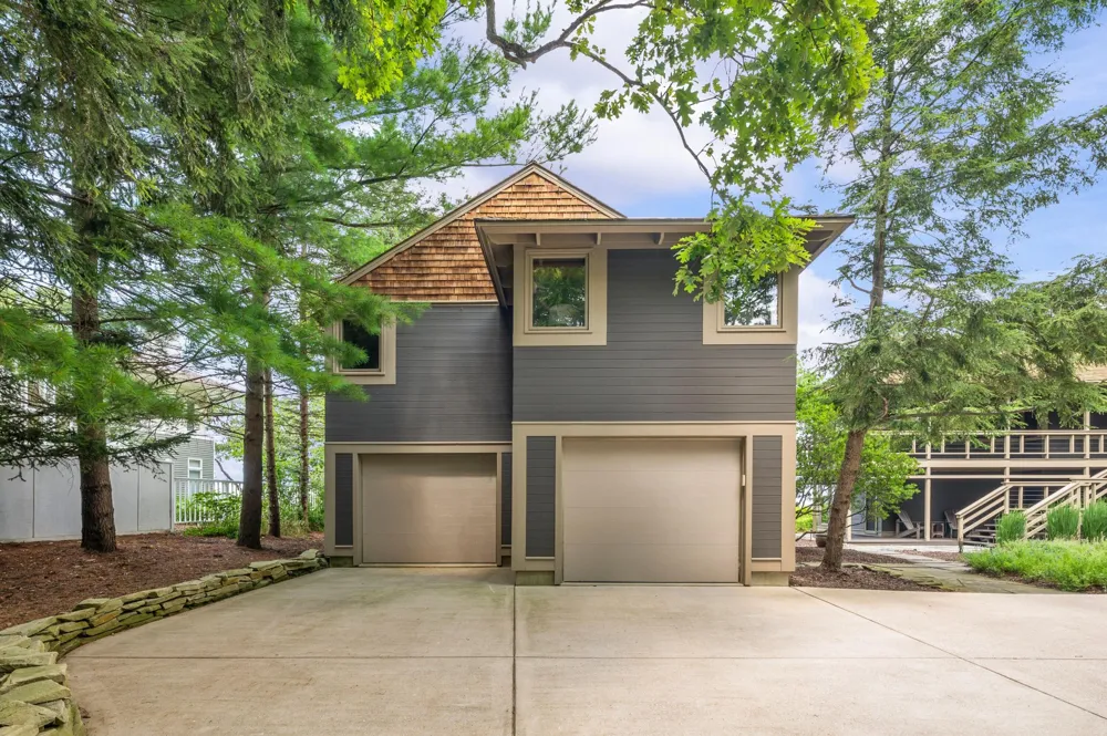 13047 Edgewater New Buffalo, MI 49117