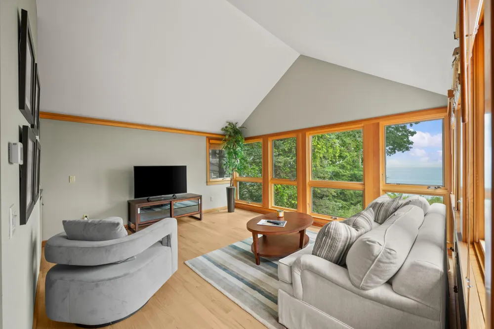 13047 Edgewater New Buffalo, MI 49117