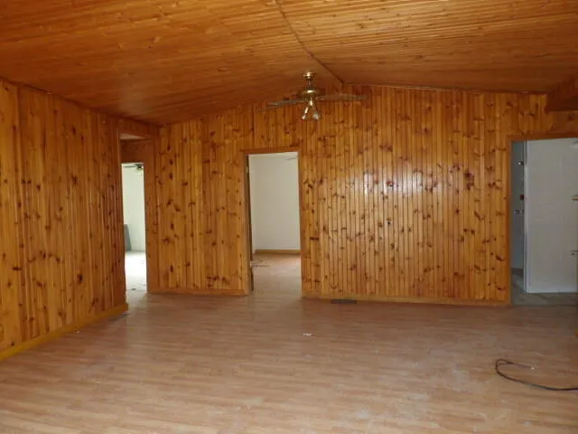 34637 76th Street Covert, MI 49043