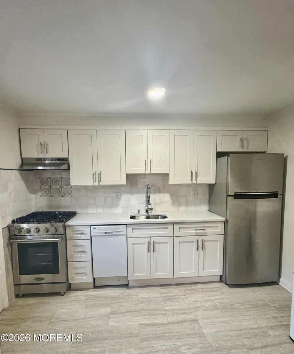 63 Manor Drive Red Bank, NJ 07701
