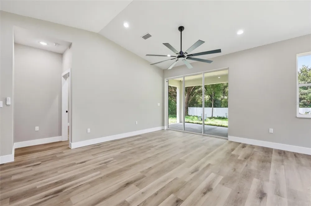 14316 27TH CT Summerfield, FL 34491
