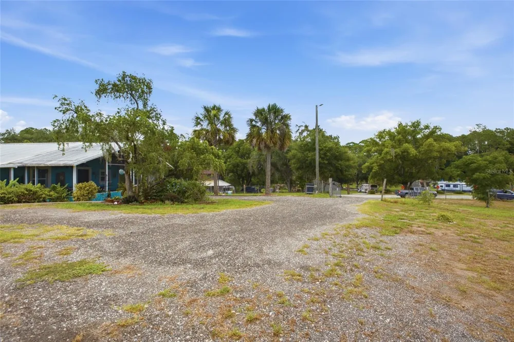 40832 RIVER ROAD Dade City, FL 33525