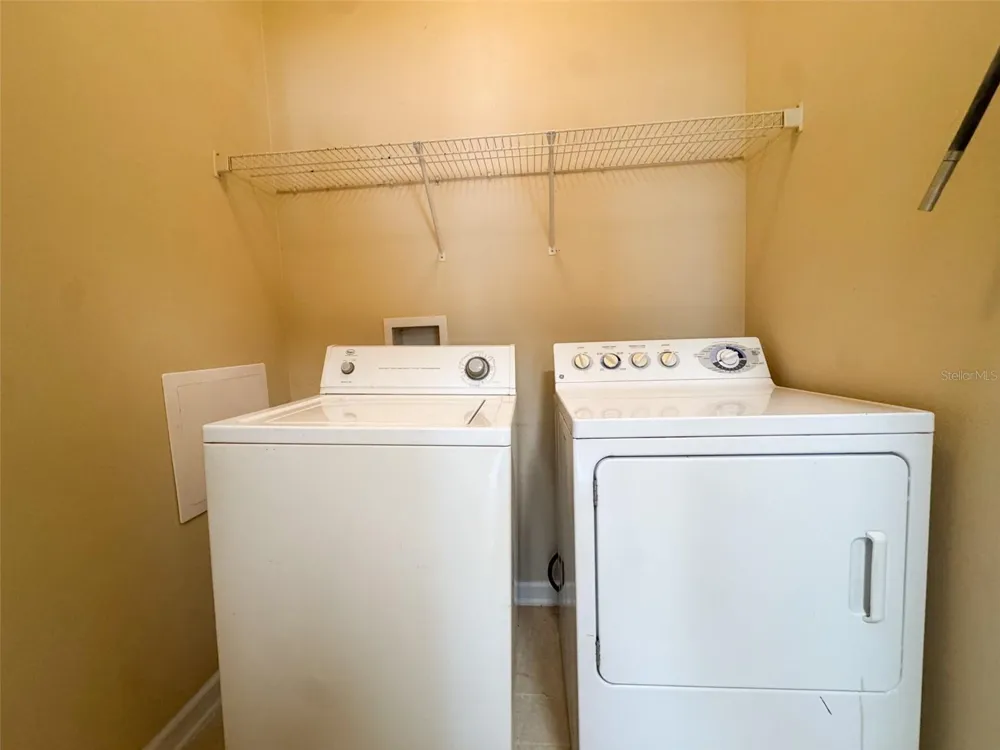 10561 VILLA VIEW CIRCLE #10561 Tampa, FL 33647