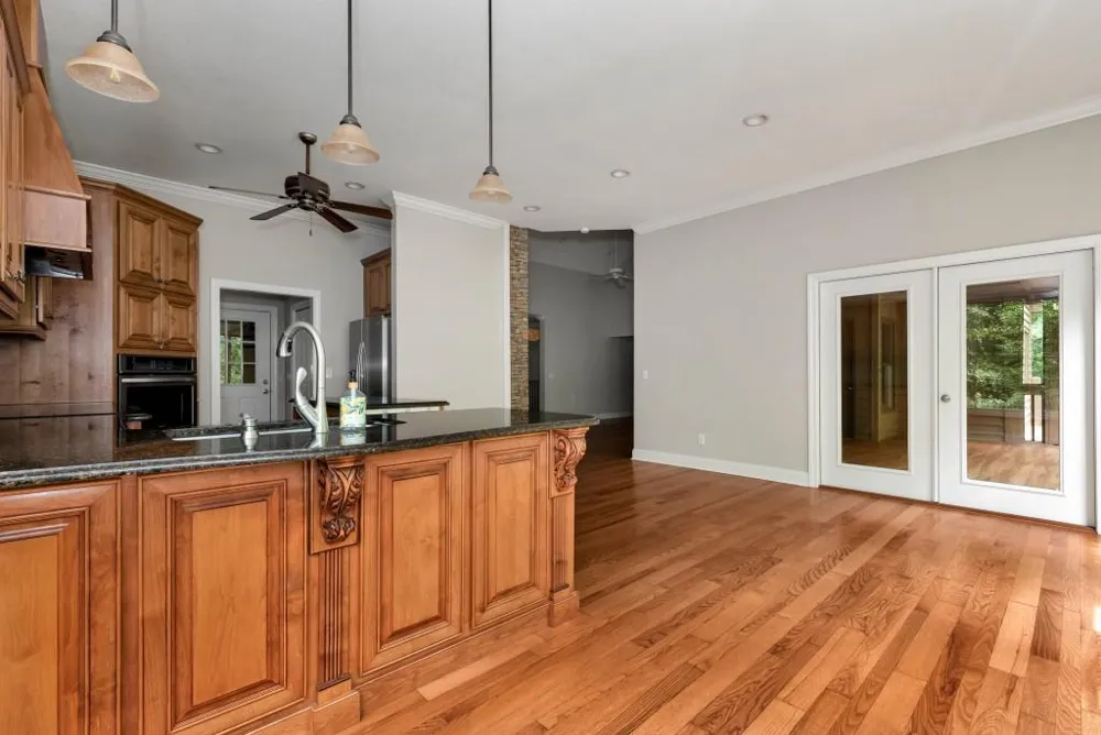 161 Falling Creek Sautee Nacoochee, GA 30571