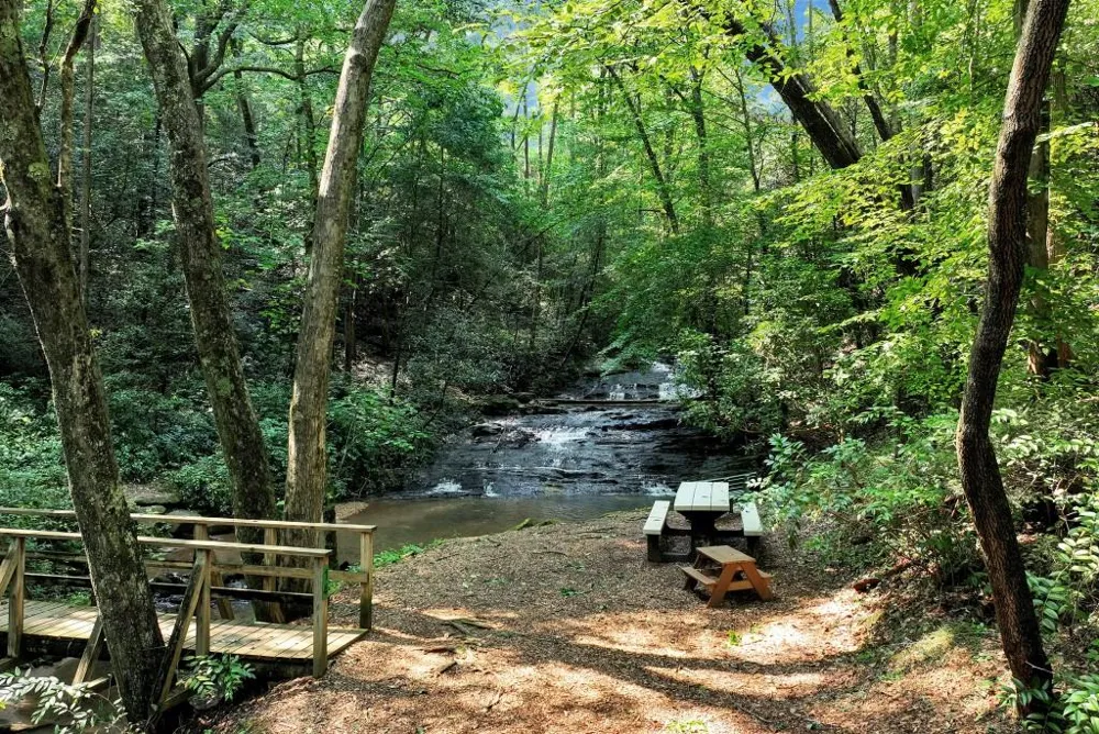 161 Falling Creek Sautee Nacoochee, GA 30571