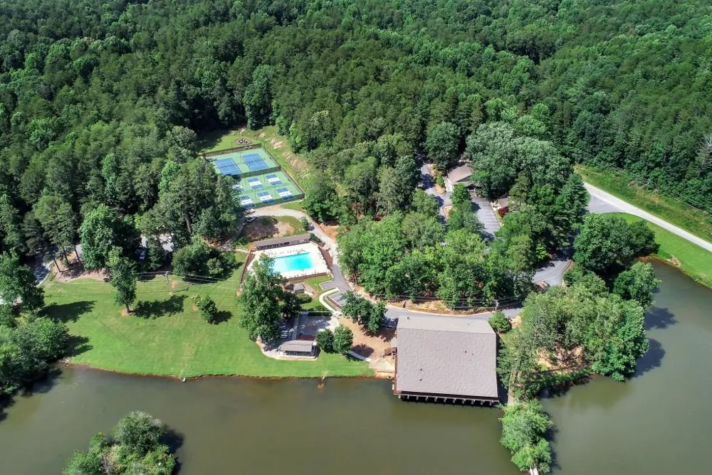 161 Falling Creek Sautee Nacoochee, GA 30571