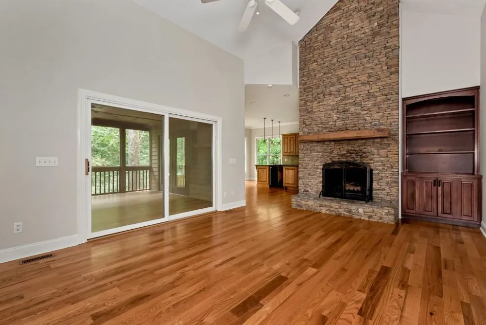 161 Falling Creek Sautee Nacoochee, GA 30571