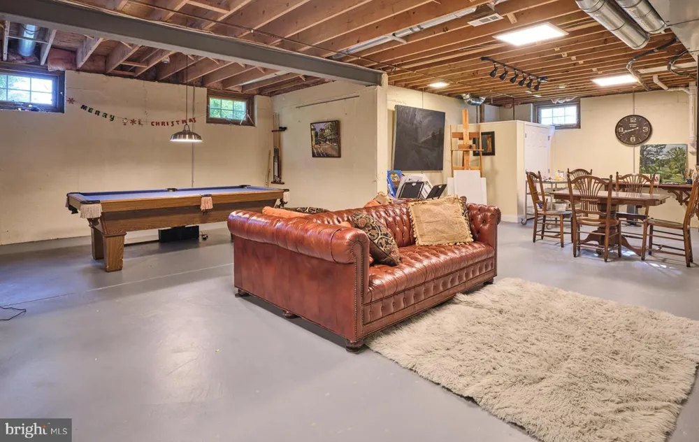 3 WILLIAMSON LANE Lambertville, NJ 08530