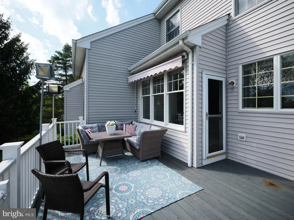 3 WILLIAMSON LANE Lambertville, NJ 08530