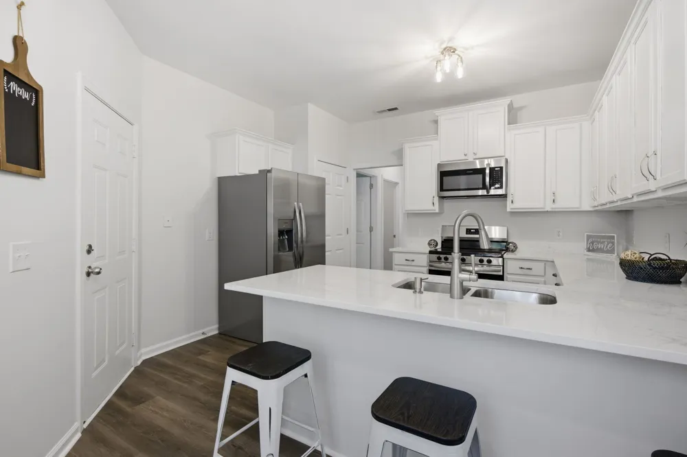 2646 Churchill Dr Thompsons Station, TN 37179