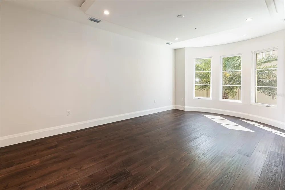 125 S INTERLACHEN AVENUE #2 Winter Park, FL 32789