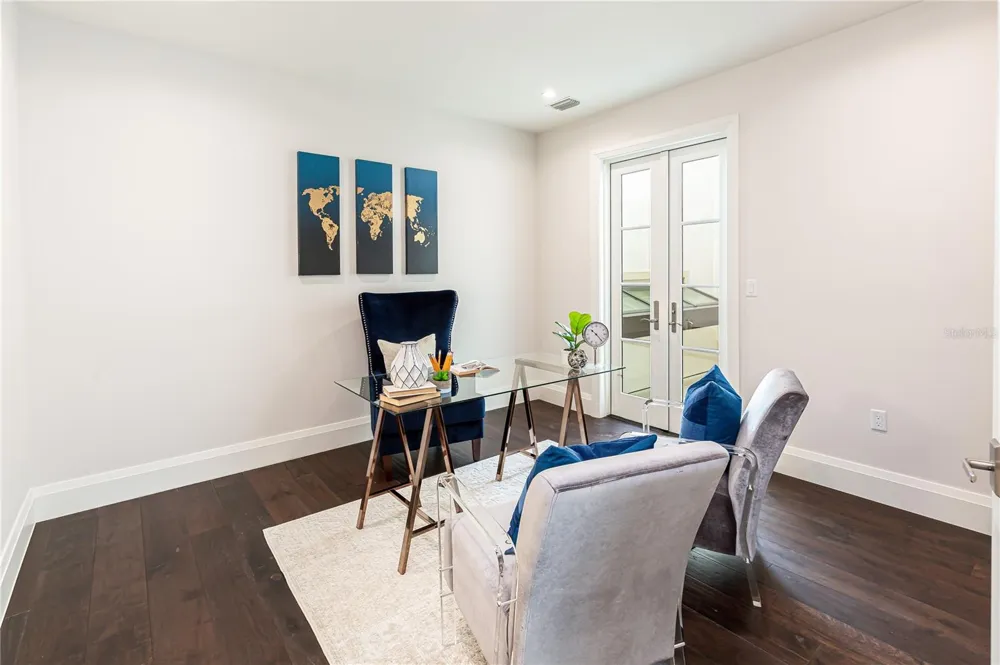 125 S INTERLACHEN AVENUE #2 Winter Park, FL 32789