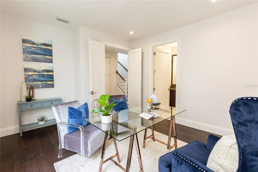 125 S INTERLACHEN AVENUE #2 Winter Park, FL 32789