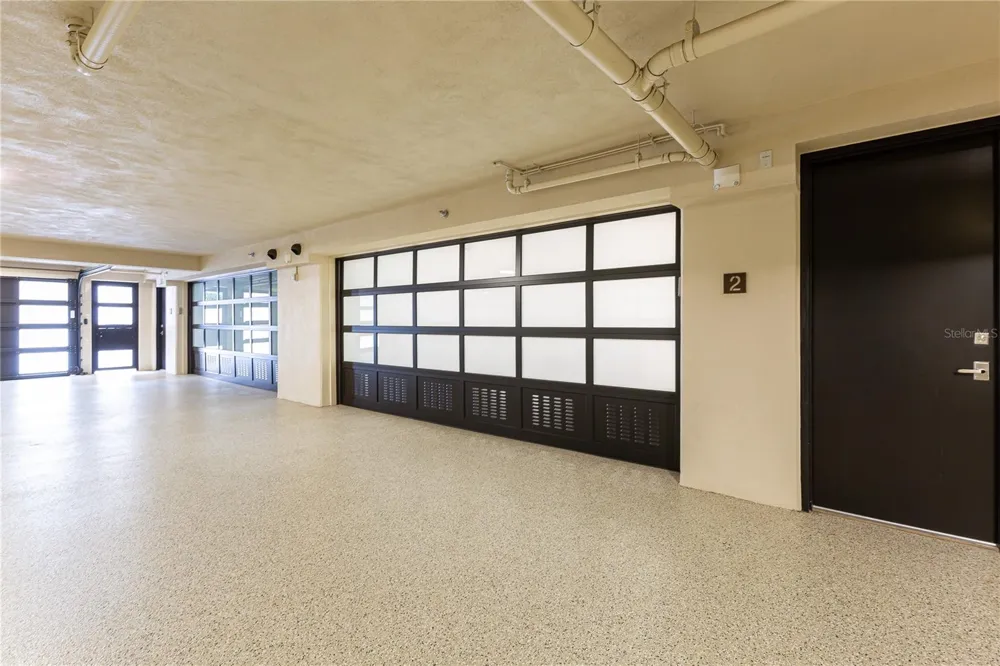 125 S INTERLACHEN AVENUE #2 Winter Park, FL 32789