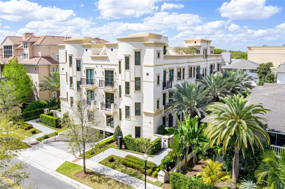 125 S INTERLACHEN AVENUE #2 Winter Park, FL 32789