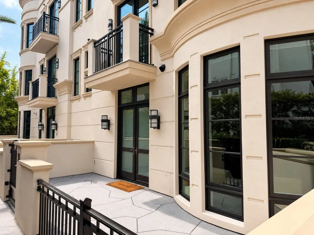 125 S INTERLACHEN AVENUE #2 Winter Park, FL 32789