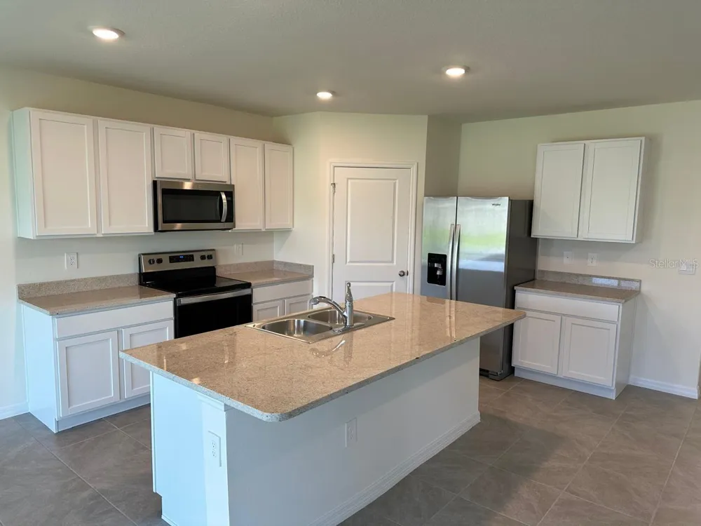 12760 LATERAL ROOT DRIVE Sarasota, FL 34238