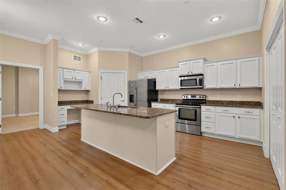 7980 SOUTHERN PINES DRIVE Brooksville, FL 34601