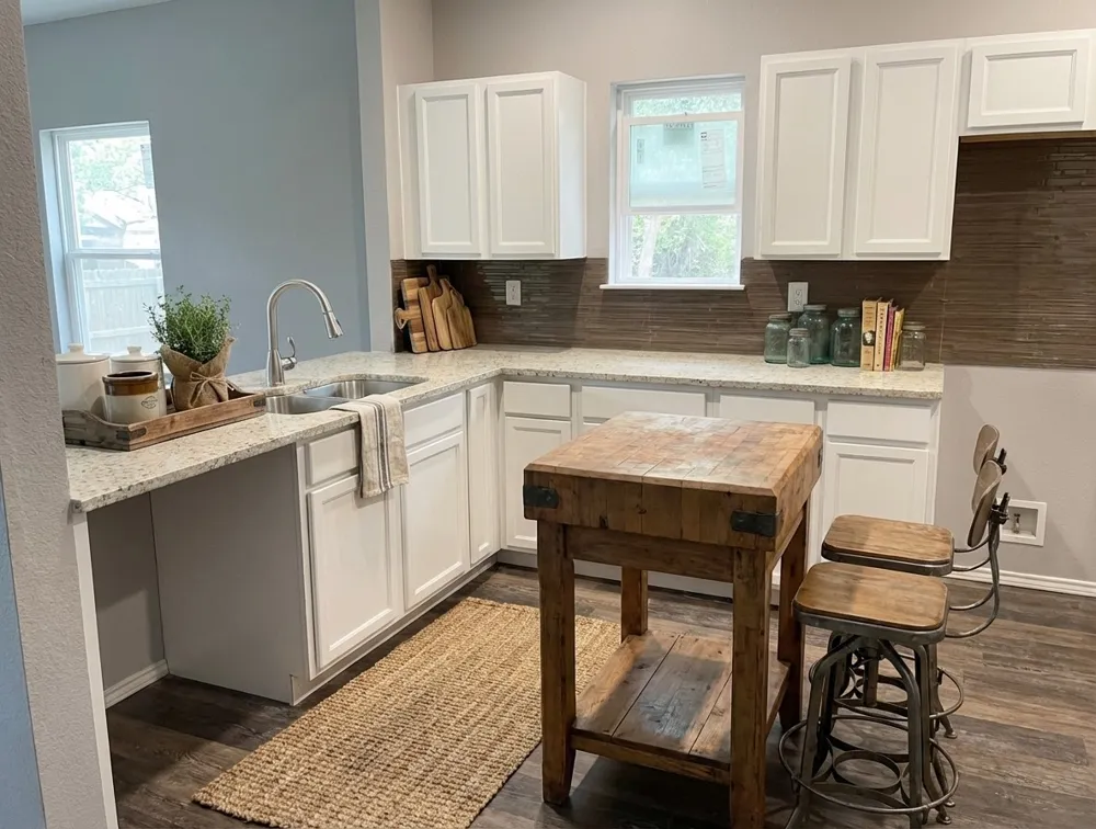 114 E Oak Street Whitewright, TX 75491