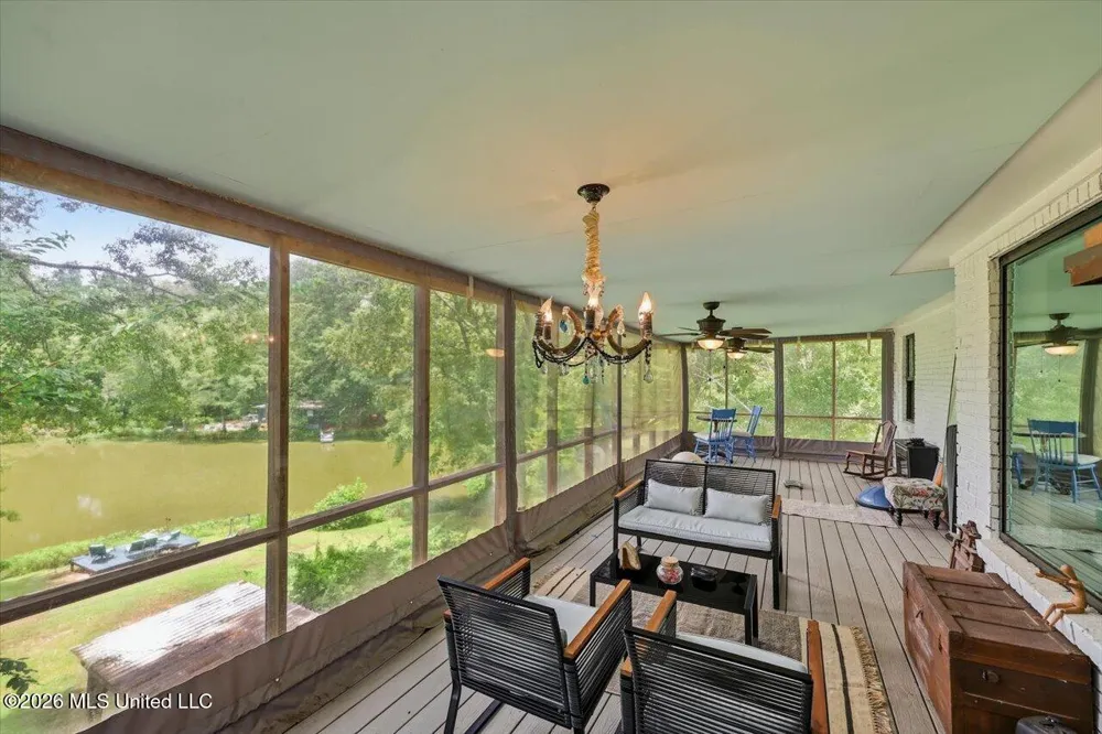 145 Wynndale Lake Road Terry, MS 39170
