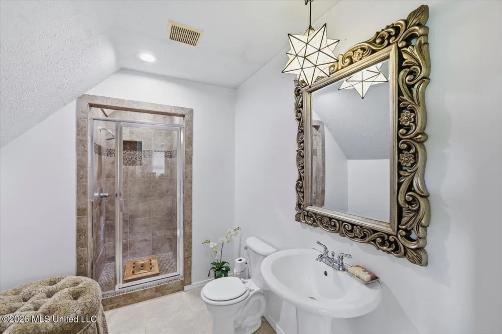 145 Wynndale Lake Road Terry, MS 39170