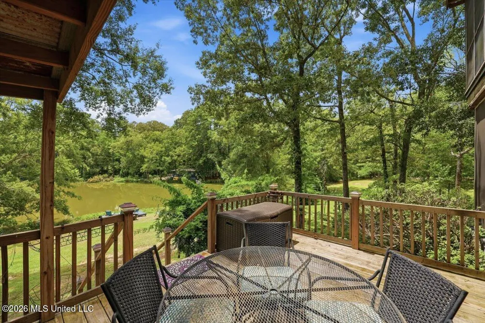 145 Wynndale Lake Road Terry, MS 39170