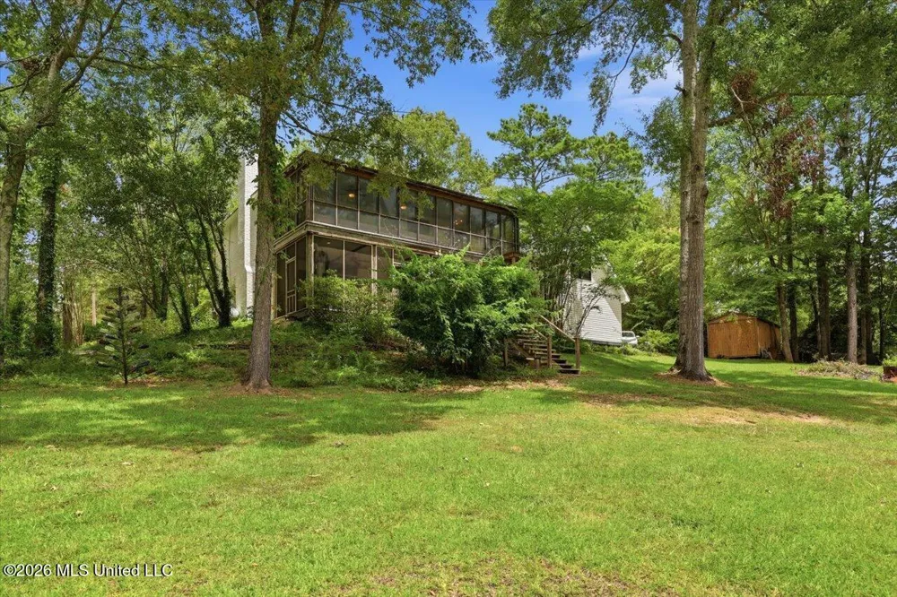 145 Wynndale Lake Road Terry, MS 39170
